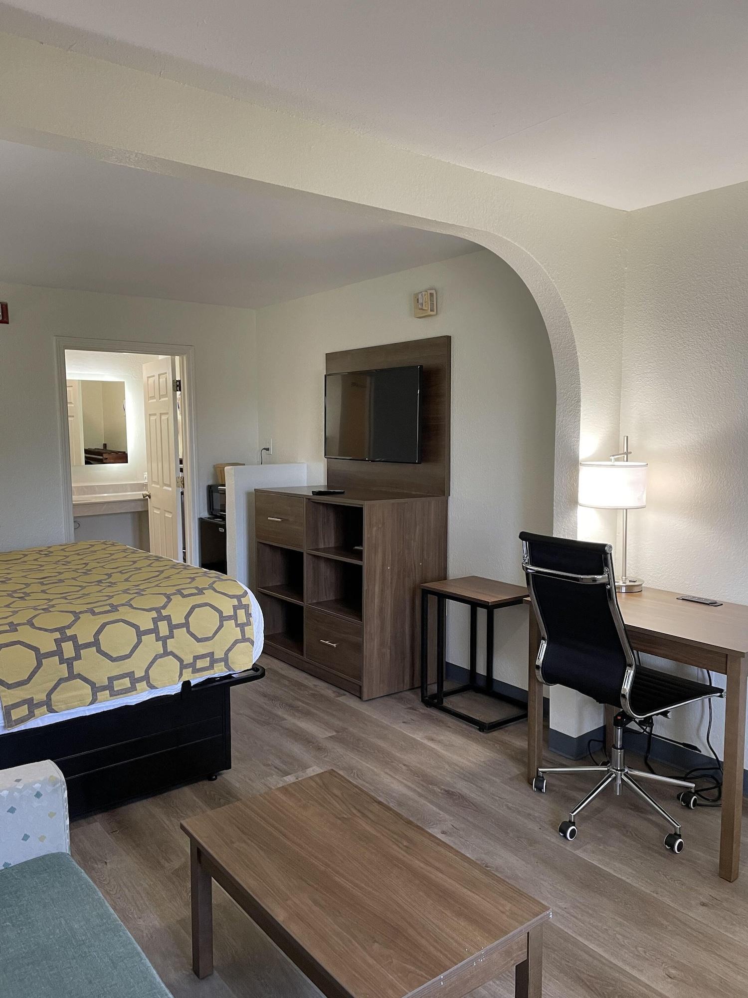 Baymont By Wyndham Biloxi - Ocean Springs Motel Eksteriør billede