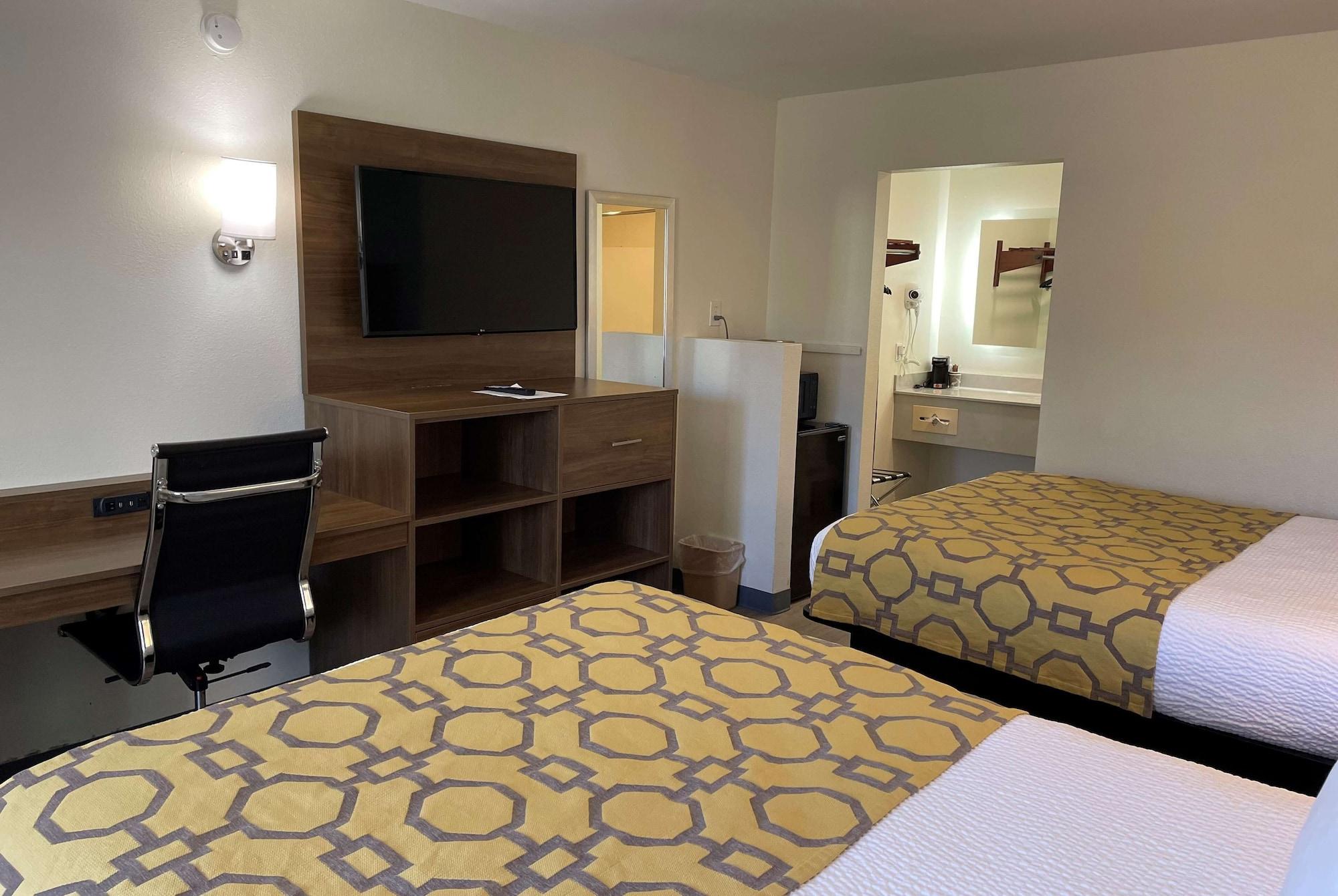 Baymont By Wyndham Biloxi - Ocean Springs Motel Eksteriør billede