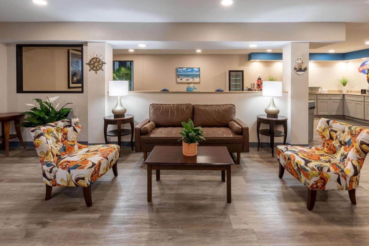 Baymont By Wyndham Biloxi - Ocean Springs Motel Eksteriør billede