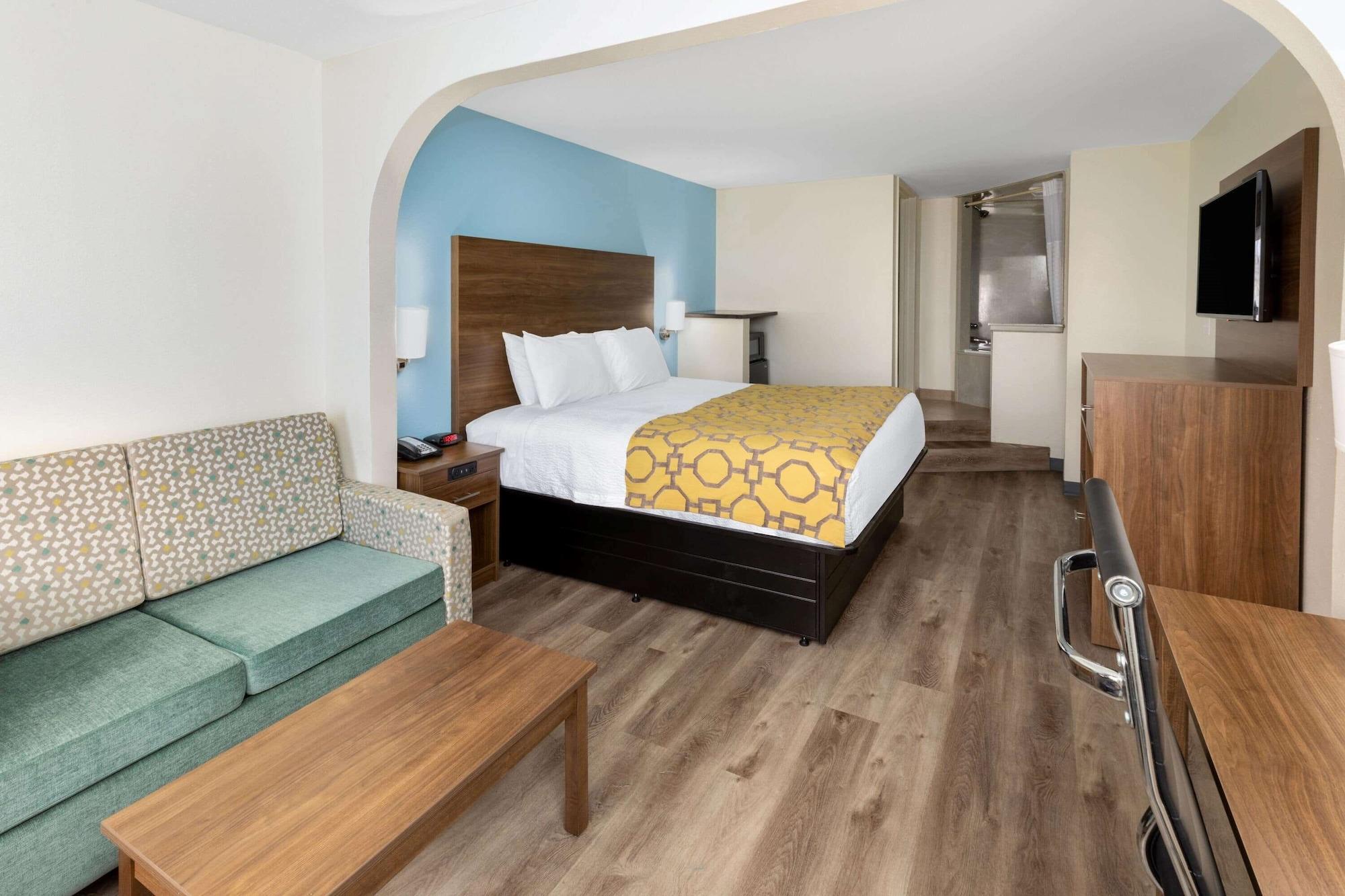 Baymont By Wyndham Biloxi - Ocean Springs Motel Eksteriør billede